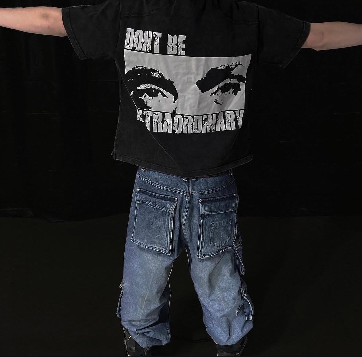 Don’t Be Extraordinary Cropped Heavyweight Tee